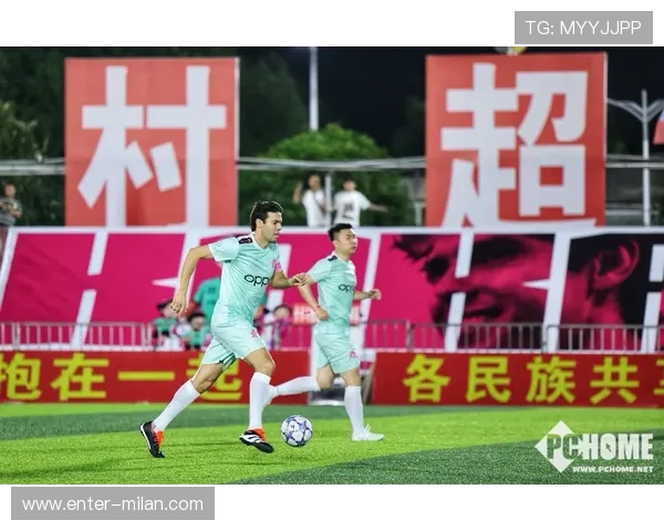 _追梦青少足球季：开启未来足球之门_，追梦足球放飞梦想