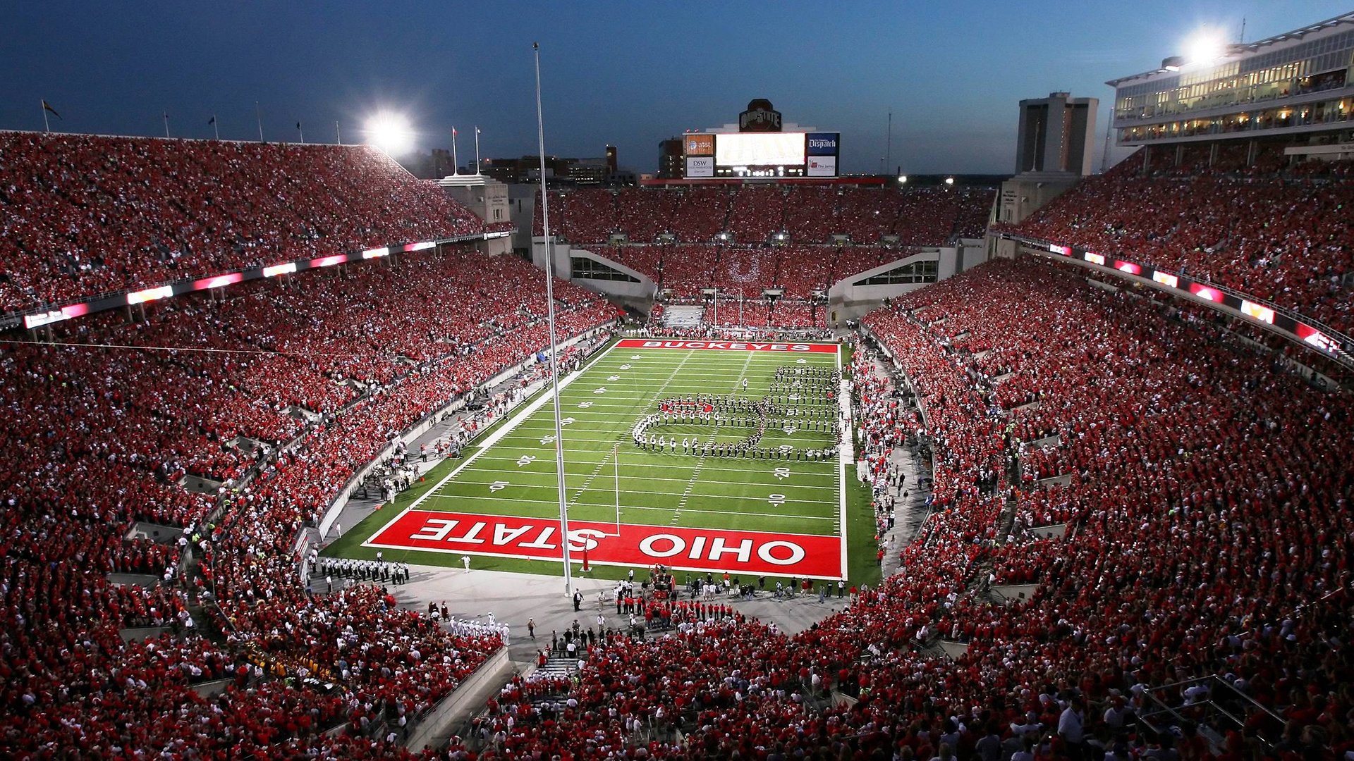 世界杯八分之一决赛：英格兰3比0完胜 对手几乎无还手之力